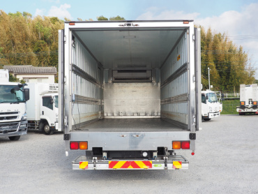 いすゞ フォワード 冷凍バン 中型 TKG-FRR90S2 年式 H27 [写真16]