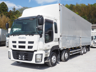 いすゞ ギガ ウイング車 大型 QKG-CYJ77A 年式 H26 [写真01]