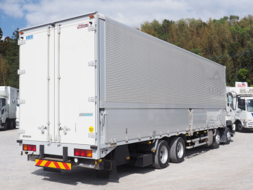 いすゞ ギガ ウイング車 大型 QKG-CYJ77A 年式 H26 [写真06]