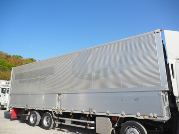 いすゞ ギガ ウイング車 大型 QKG-CYJ77A 年式 H26 [写真10]