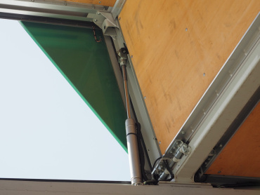 三菱ふそう スーパーグレート ウイング車 大型 QPG-FU64VZ 年式 H27 [写真17]