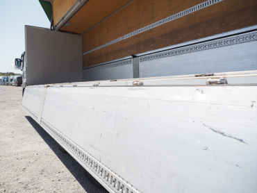 三菱ふそう スーパーグレート ウイング車 大型 QPG-FU64VZ 年式 H27 [写真19]