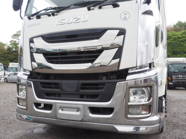 いすゞ ギガ 冷凍バン 大型 QKG-CYJ77BA 年式 H28[写真05]