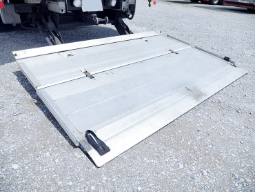 いすゞ フォワード ウイング車 中型 TKG-FRR90S2 年式 H28 [写真29]