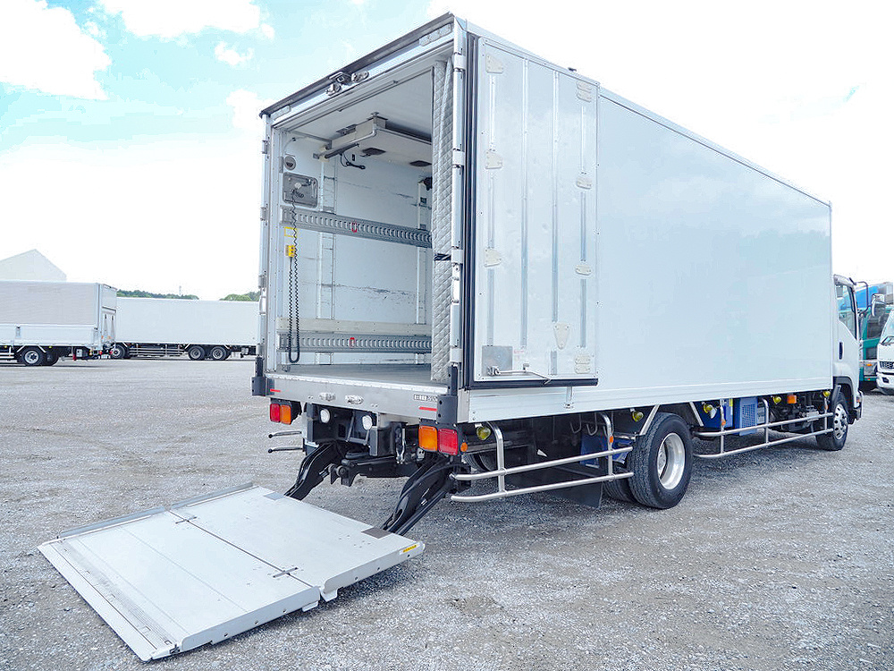 いすゞ フォワード 冷凍バン 中型 TKG-FRR90S2 年式 H29[写真23]