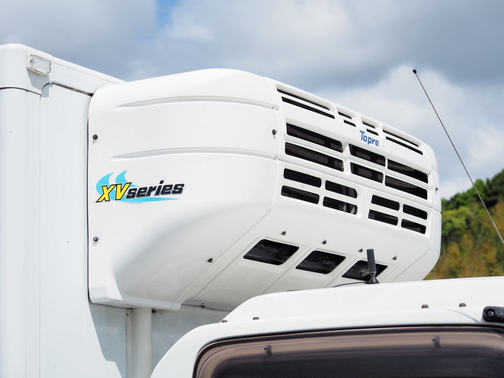 いすゞ フォワード 冷凍バン 中型 TKG-FRR90S2 年式 H29[写真08]