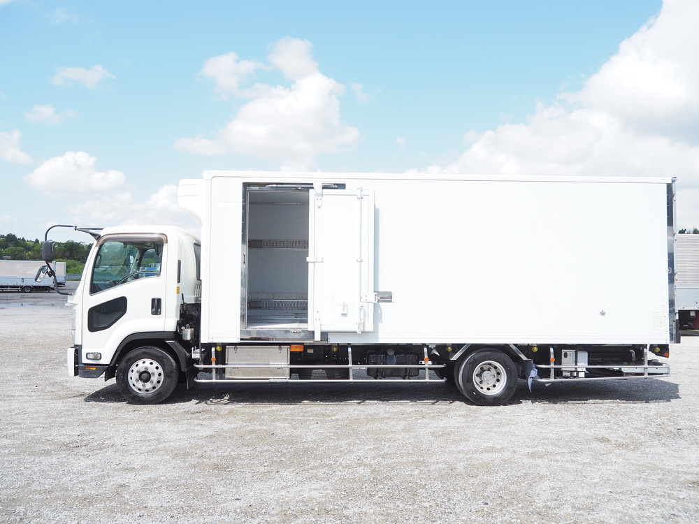 いすゞ フォワード 冷凍バン 中型 TKG-FRR90S2 年式 H29[写真14]