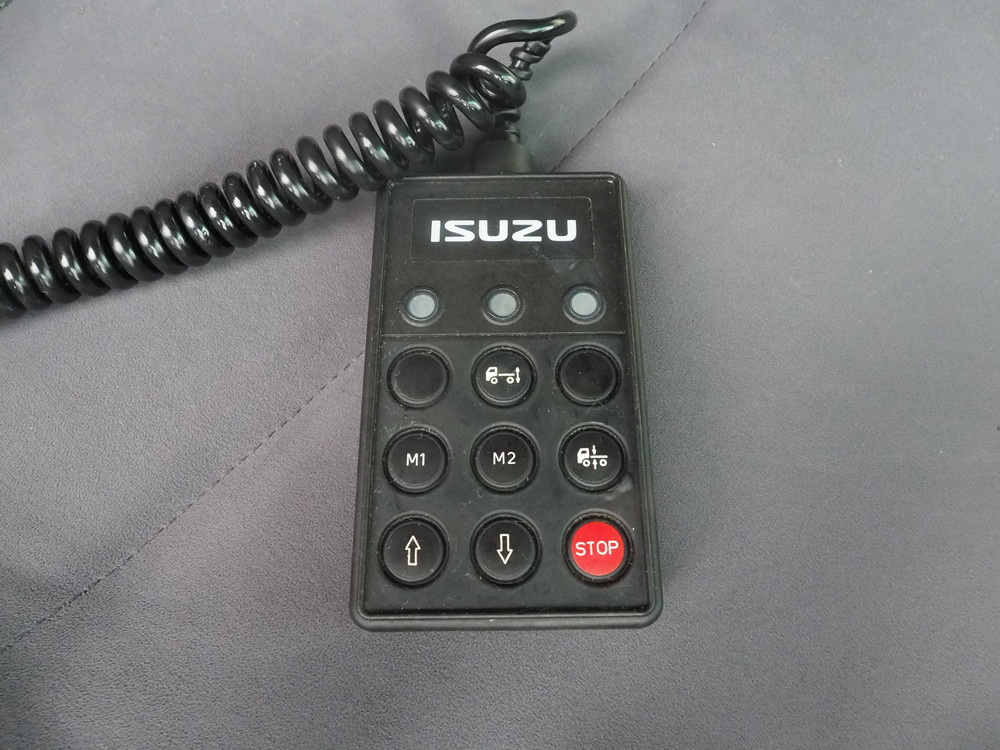 いすゞ フォワード ウイング車 中型 TKG-FRR90T2 年式 H26[写真34]