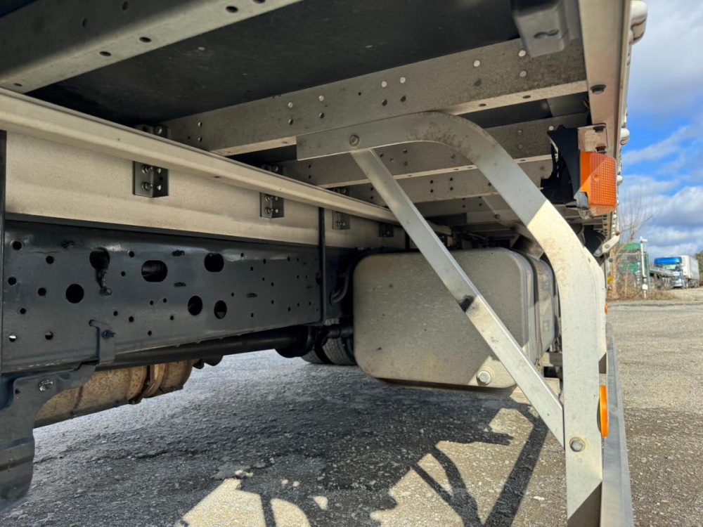 日野 レンジャー ウイング車 中型 SKG-FC7JKAA 年式 H23[写真26]