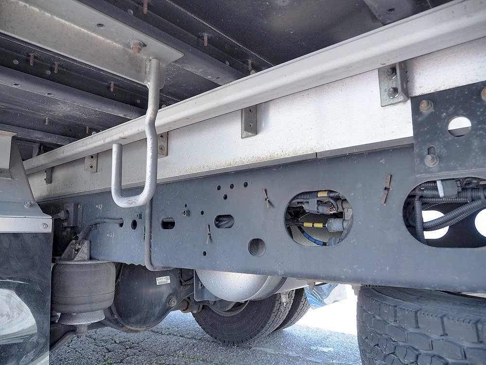 いすゞ フォワード ウイング車 中型 TKG-FRR90T2 年式 H28[写真43]