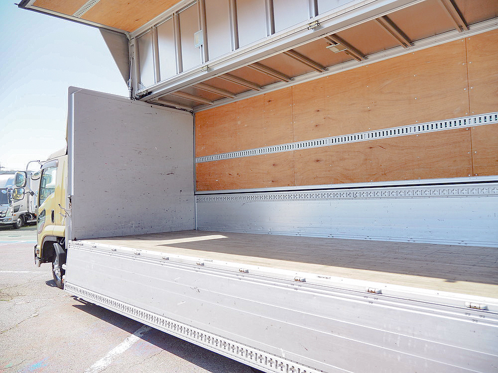 いすゞ フォワード ウイング車 中型 TKG-FRR90T2 年式 H28[写真21]