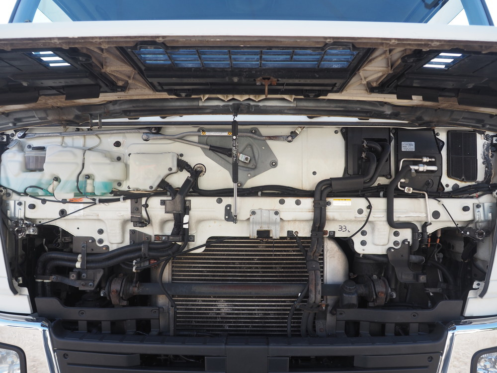 いすゞ ギガ 冷凍ウイング 大型 QKG-CYL77A 年式 H26[写真46]