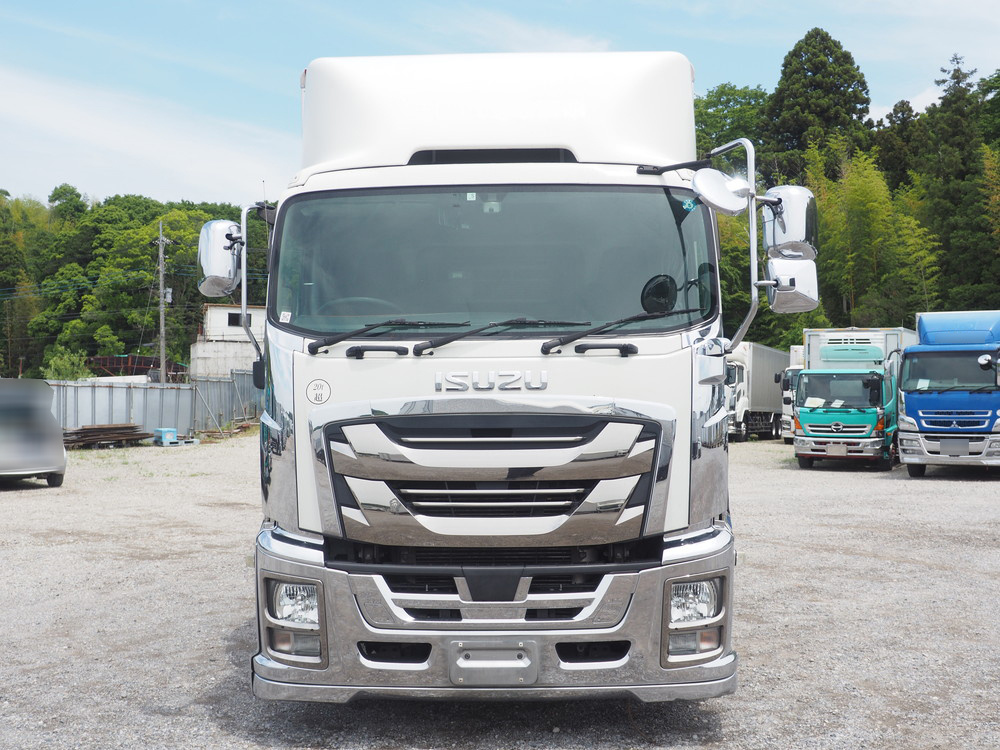 いすゞ ギガ ウイング車 大型 QPG-CYJ77B 年式 H28[写真03]