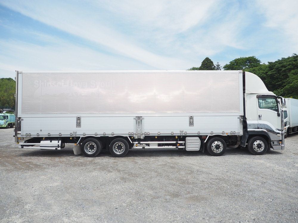 いすゞ ギガ ウイング車 大型 QPG-CYJ77B 年式 H28[写真13]