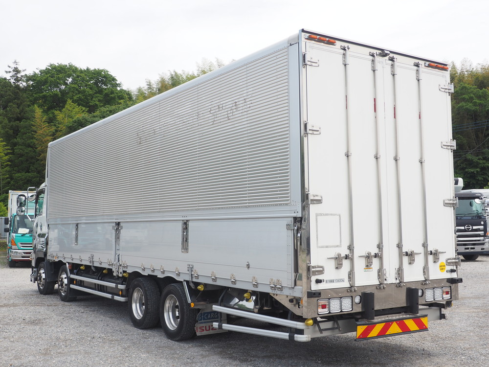 いすゞ ギガ ウイング車 大型 QPG-CYJ77B 年式 H28[写真07]