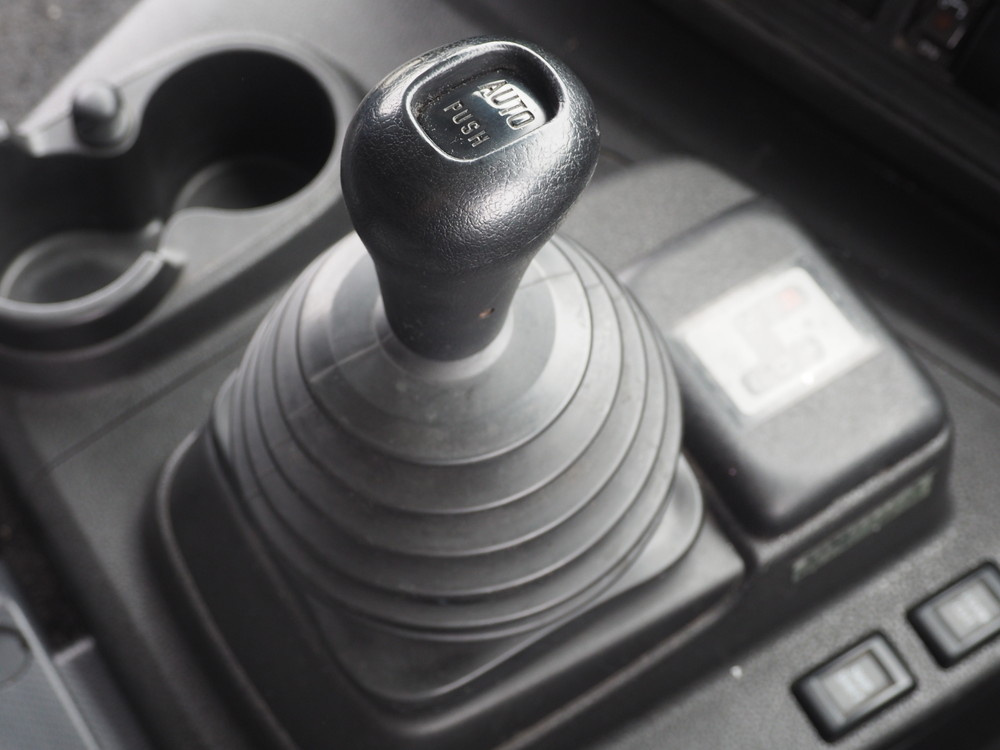 いすゞ ギガ 冷凍バン 大型 2KG-CYY77CY 年式 H30[写真27]