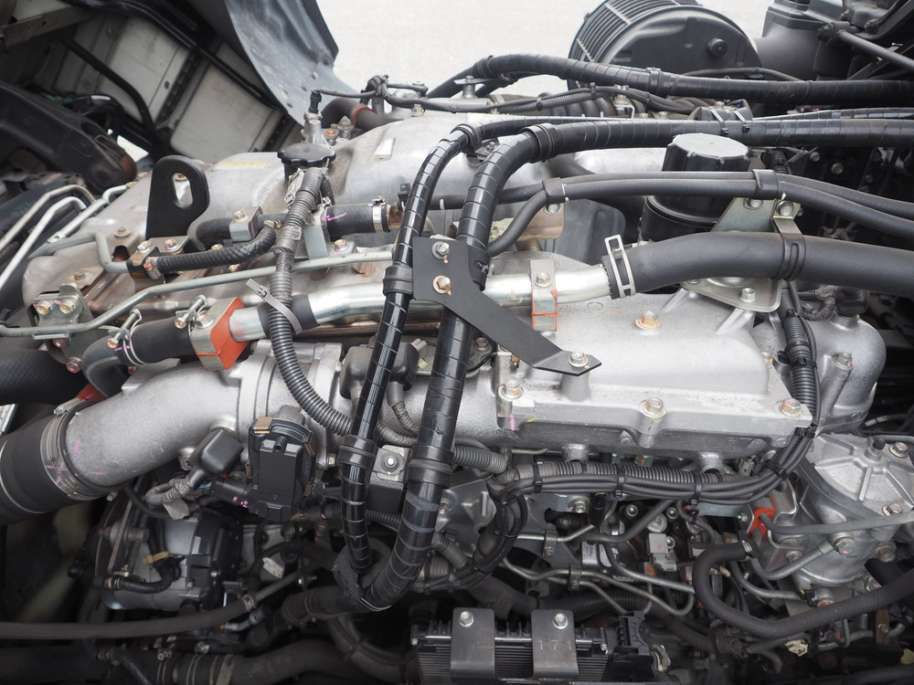 いすゞ ギガ 冷凍バン 大型 2KG-CYY77CY 年式 H30[写真38]