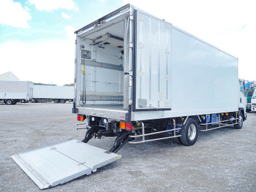 いすゞ フォワード 冷凍バン 中型 TKG-FRR90S2 年式 H29 [写真23]