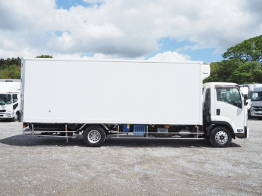 いすゞ フォワード 冷凍バン 中型 TKG-FRR90S2 年式 H29 [写真09]