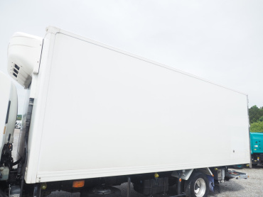 いすゞ フォワード 冷凍バン 中型 TKG-FRR90S2 年式 H26 [写真12]