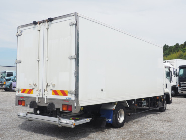 いすゞ フォワード 冷凍バン 中型 TKG-FRR90S2 年式 H26 [写真05]