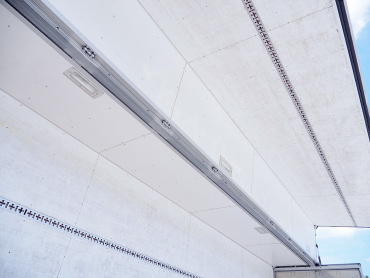 日野 プロフィア ウイング車 大型 QPG-FW1EXEG 年式 H27 [写真21]