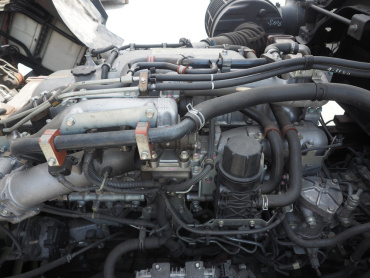 いすゞ ギガ ウイング車 大型 QPG-CYJ77B 年式 H28 [写真49]