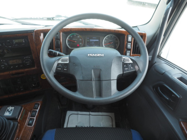 いすゞ ギガ ウイング車 大型 QPG-CYJ77B 年式 H28 [写真34]