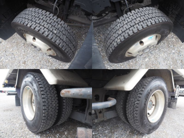 いすゞ フォワード 冷凍バン 中型 TKG-FRR90T2 年式 H26 [写真35]