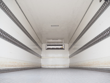 いすゞ フォワード 冷凍バン 中型 TKG-FRR90T2 年式 H26 [写真15]