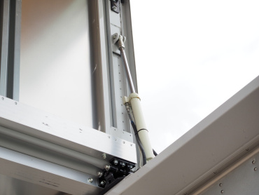 日野 レンジャー ウイング車 中型 2PG-FD2ABG 年式 H30 [写真18]