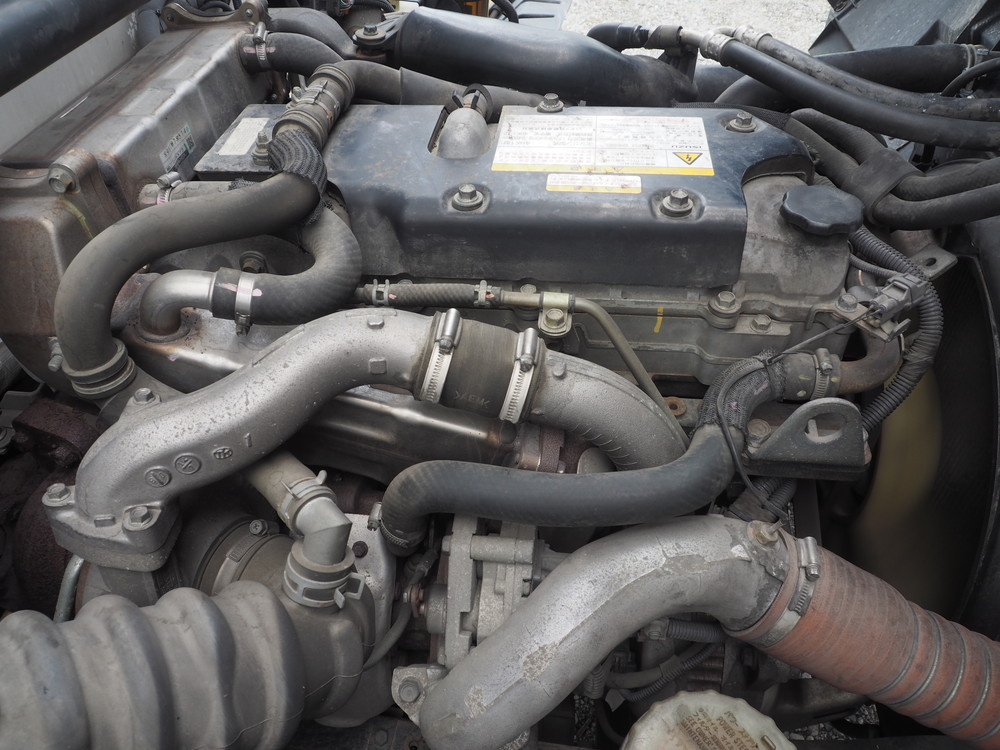 いすゞ フォワード 冷凍バン 中型 TKG-FRR90T2 年式 H26[写真39]