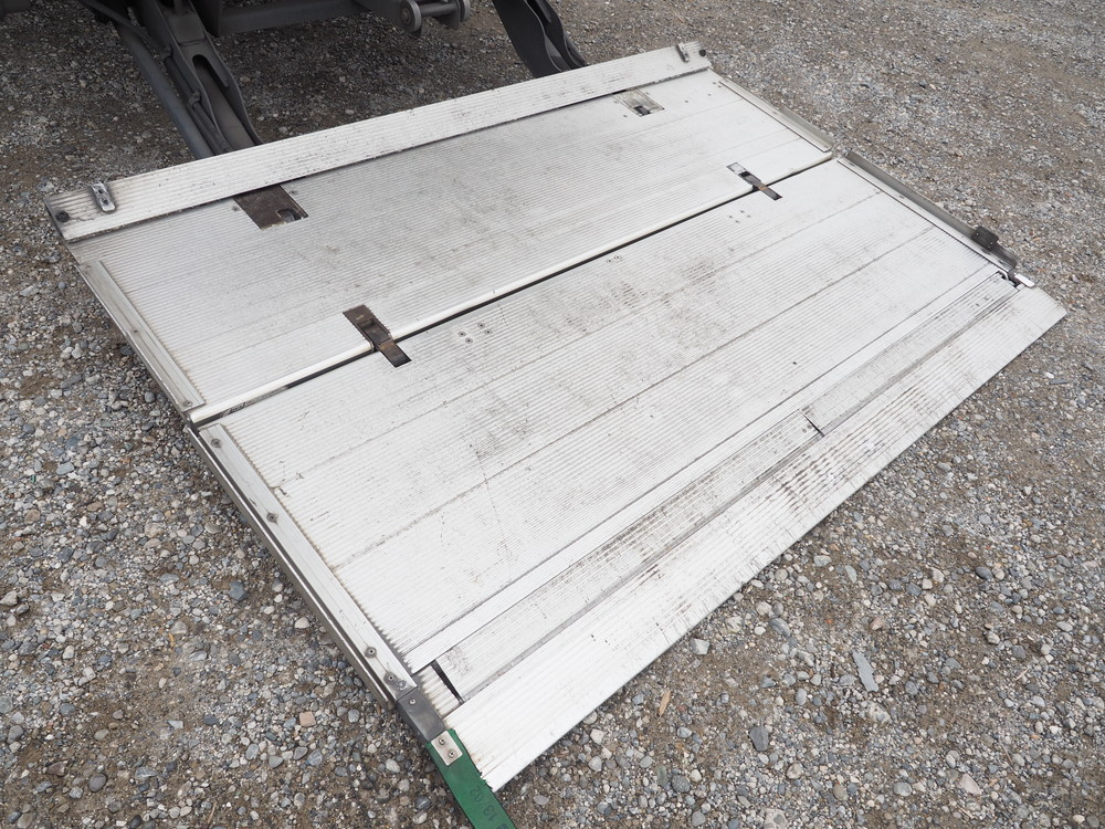 日野 レンジャープロ 冷凍バン 中型 BDG-FD7JLWG 年式 H23[写真23]