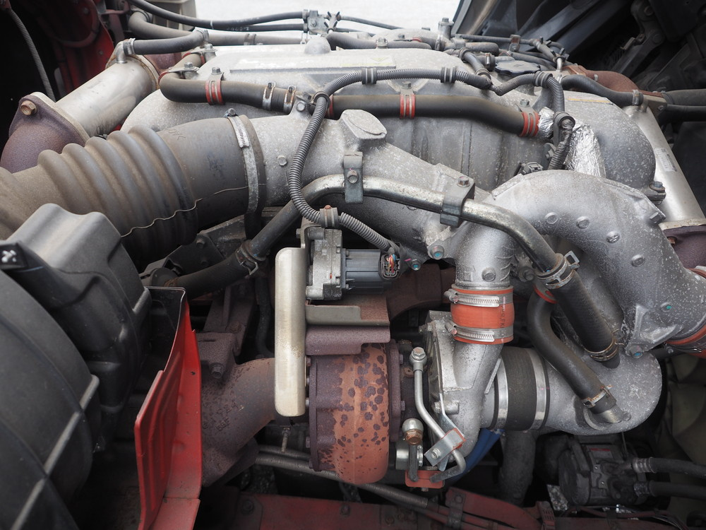 いすゞ ギガ 冷凍バン 大型 QKG-CYL77A 年式 H27[写真51]