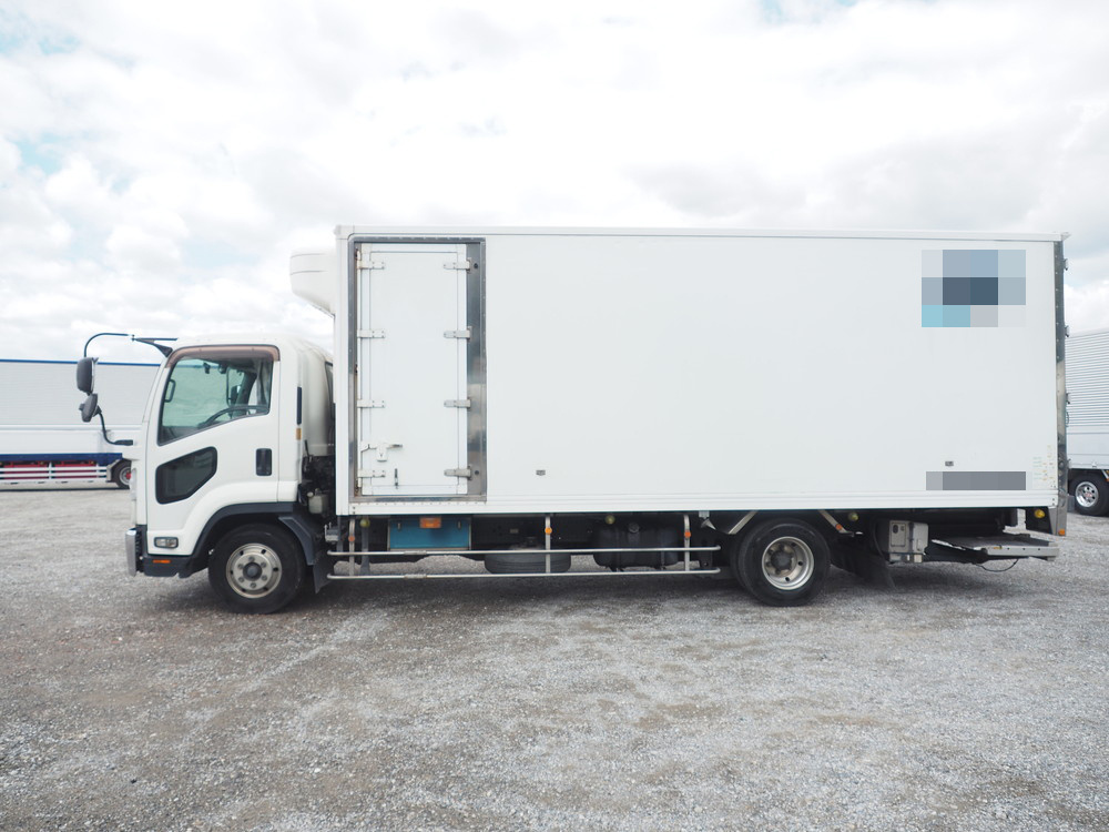 いすゞ フォワード 冷凍バン 中型 TKG-FRR90T2 年式 H26[写真10]
