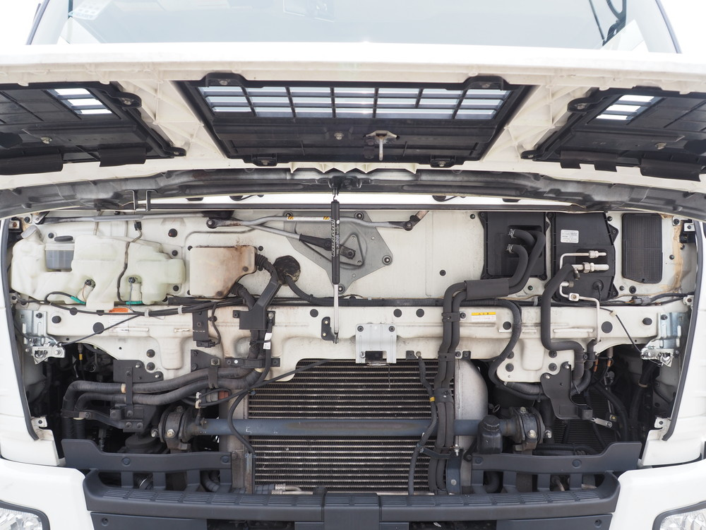 いすゞ ギガ ウイング車 大型 QKG-CYJ77A 年式 H27[写真45]