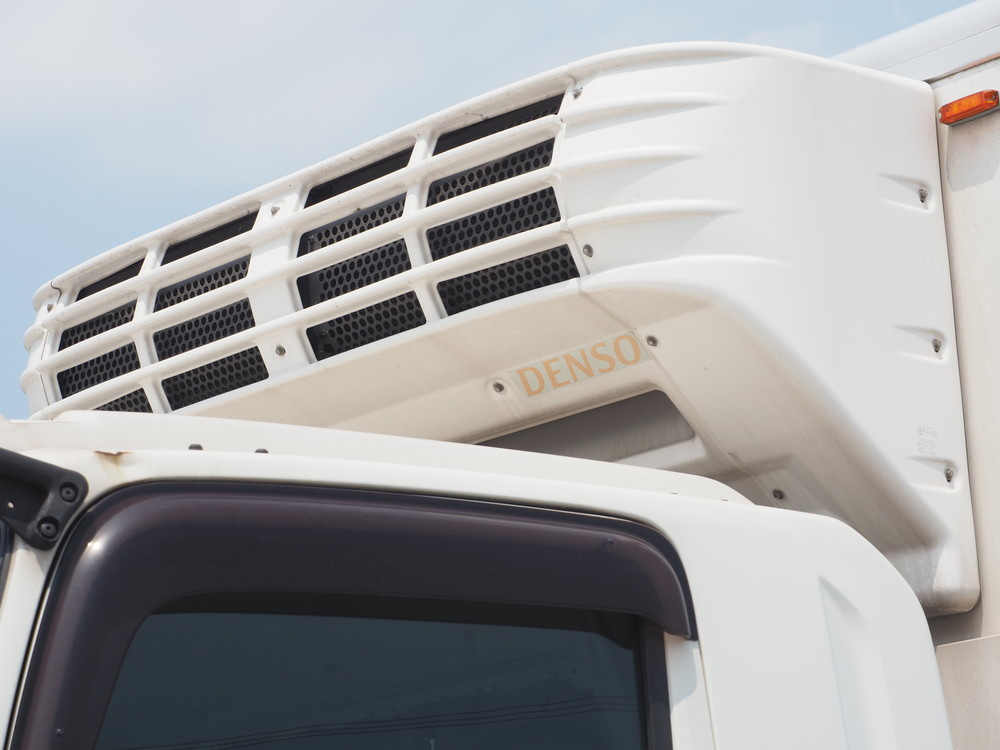 いすゞ ギガ 冷凍バン 大型 2KG-CYY77CY 年式 H30[写真07]