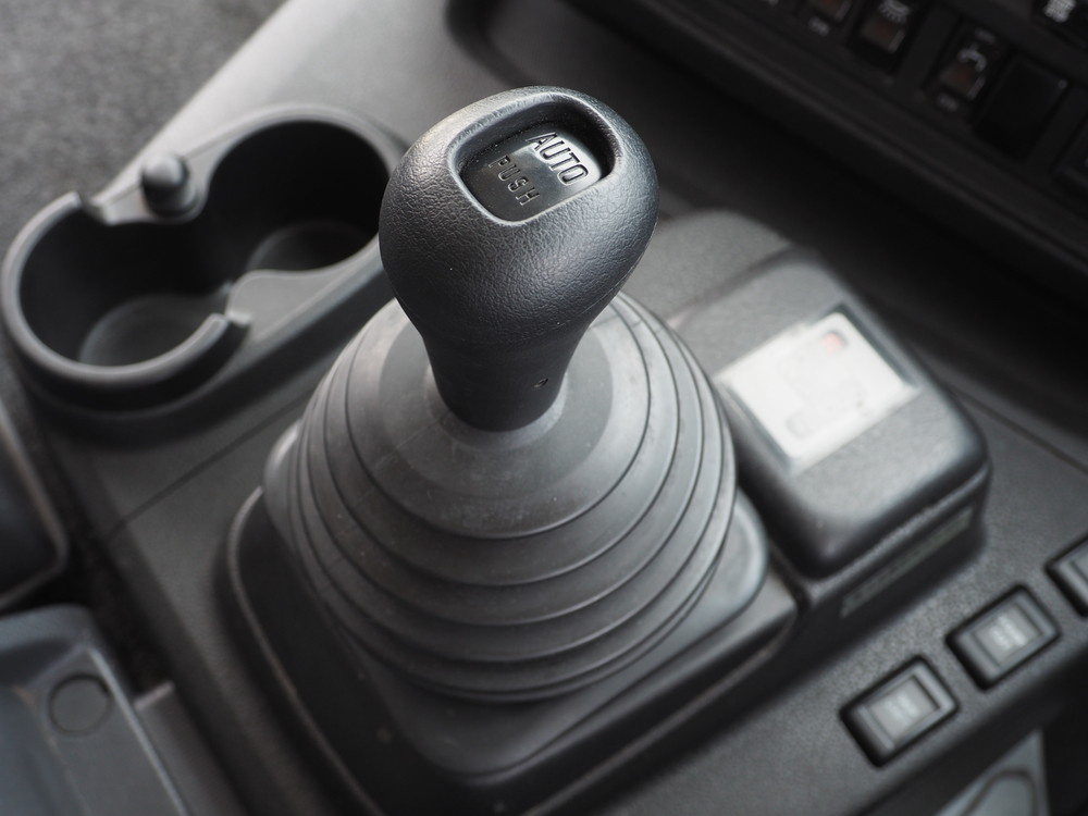 いすゞ ギガ 冷凍バン 大型 2KG-CYY77CY 年式 H30[写真31]