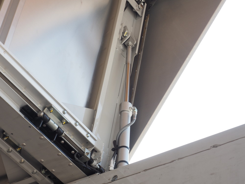 日野 レンジャー ウイング車 中型 2PG-FD2ABG 年式 H30[写真12]