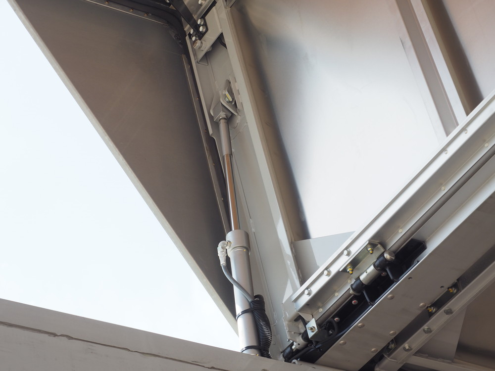 日野 レンジャー ウイング車 中型 2PG-FD2ABG 年式 H30[写真17]