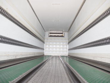 いすゞ ギガ 冷凍バン 大型 QKG-CYJ77AA 年式 H27 [写真16]