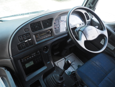 いすゞ ギガ 冷凍バン 大型 QKG-CYJ77AA 年式 H27 [写真22]