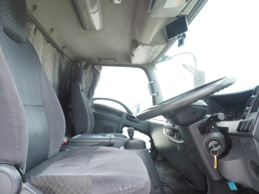 いすゞ フォワード 冷凍バン 中型 TKG-FRR90T2 年式 H26 [写真23]