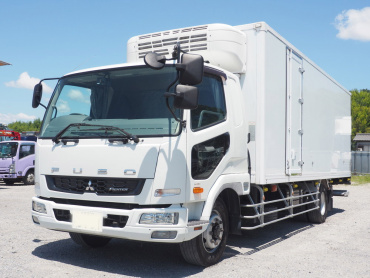 三菱ふそう ファイター 冷凍バン 中増t QKG-FK62FZ 年式 H29[写真01]