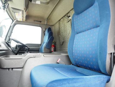 いすゞ ギガ ウイング車 大型 QKG-CYJ77A 年式 H27 [写真39]