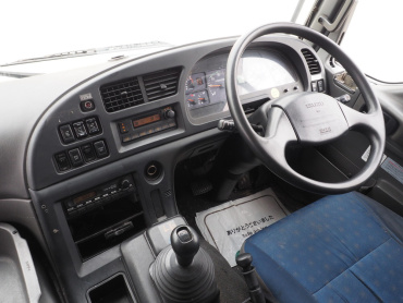 いすゞ ギガ ウイング車 大型 QKG-CYJ77A 年式 H27 [写真33]