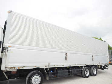 いすゞ ギガ ウイング車 大型 QKG-CYJ77A 年式 H27 [写真14]