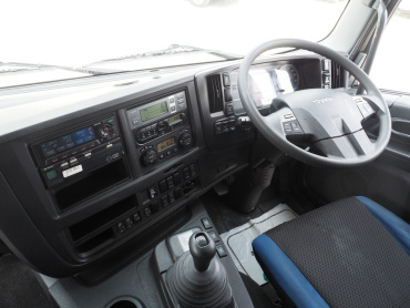 いすゞ ギガ 冷凍バン 大型 2KG-CYY77CY 年式 H30 [写真30]