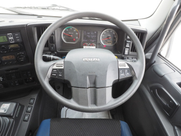 いすゞ ギガ 冷凍バン 大型 2KG-CYY77CY 年式 H30 [写真29]