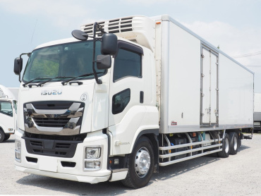 いすゞ ギガ 冷凍バン 大型 2KG-CYY77CY 年式 H30 [写真01]